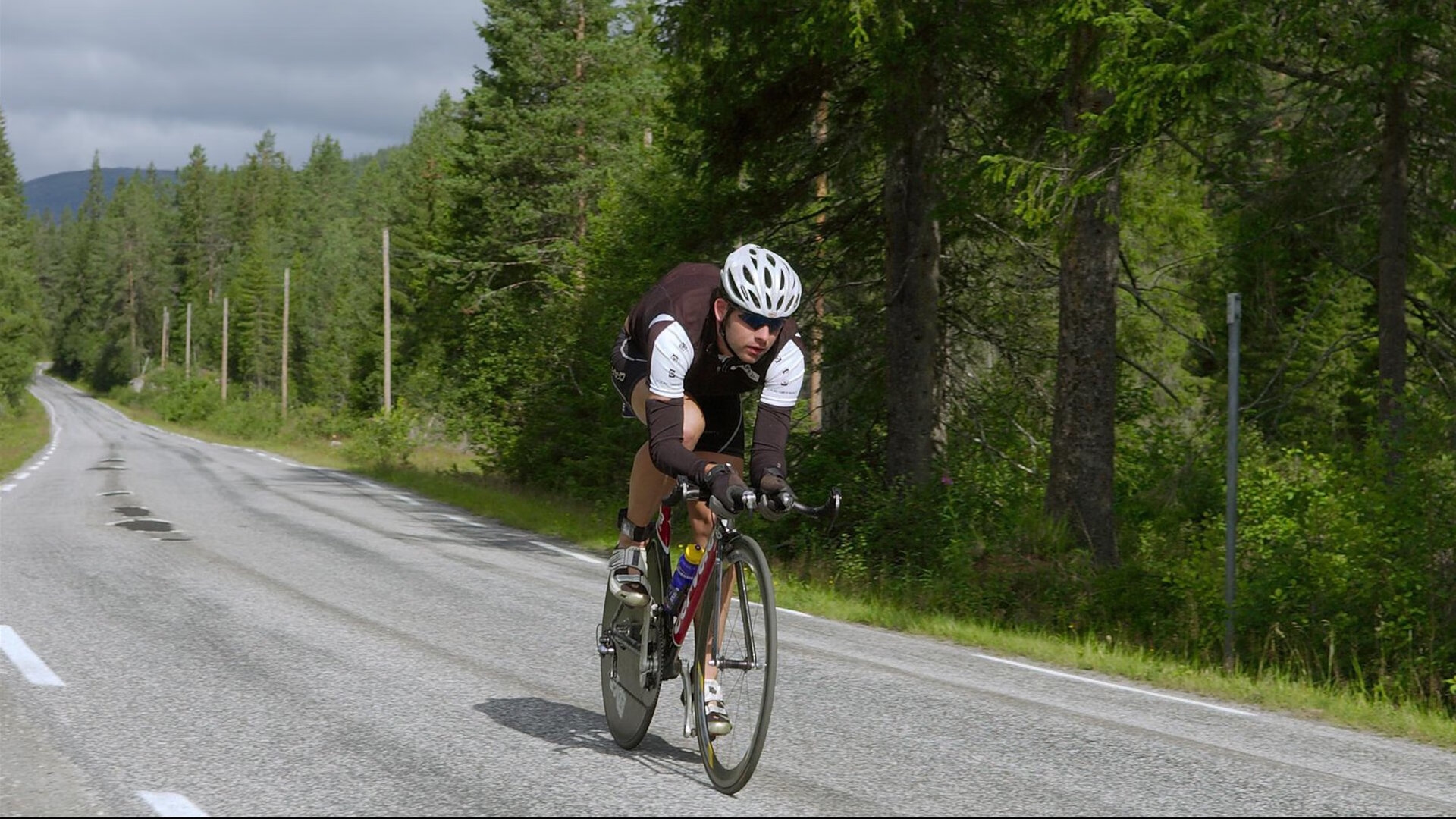 世界武术散打大奖赛总决赛 多场跨级别超级战吸睛