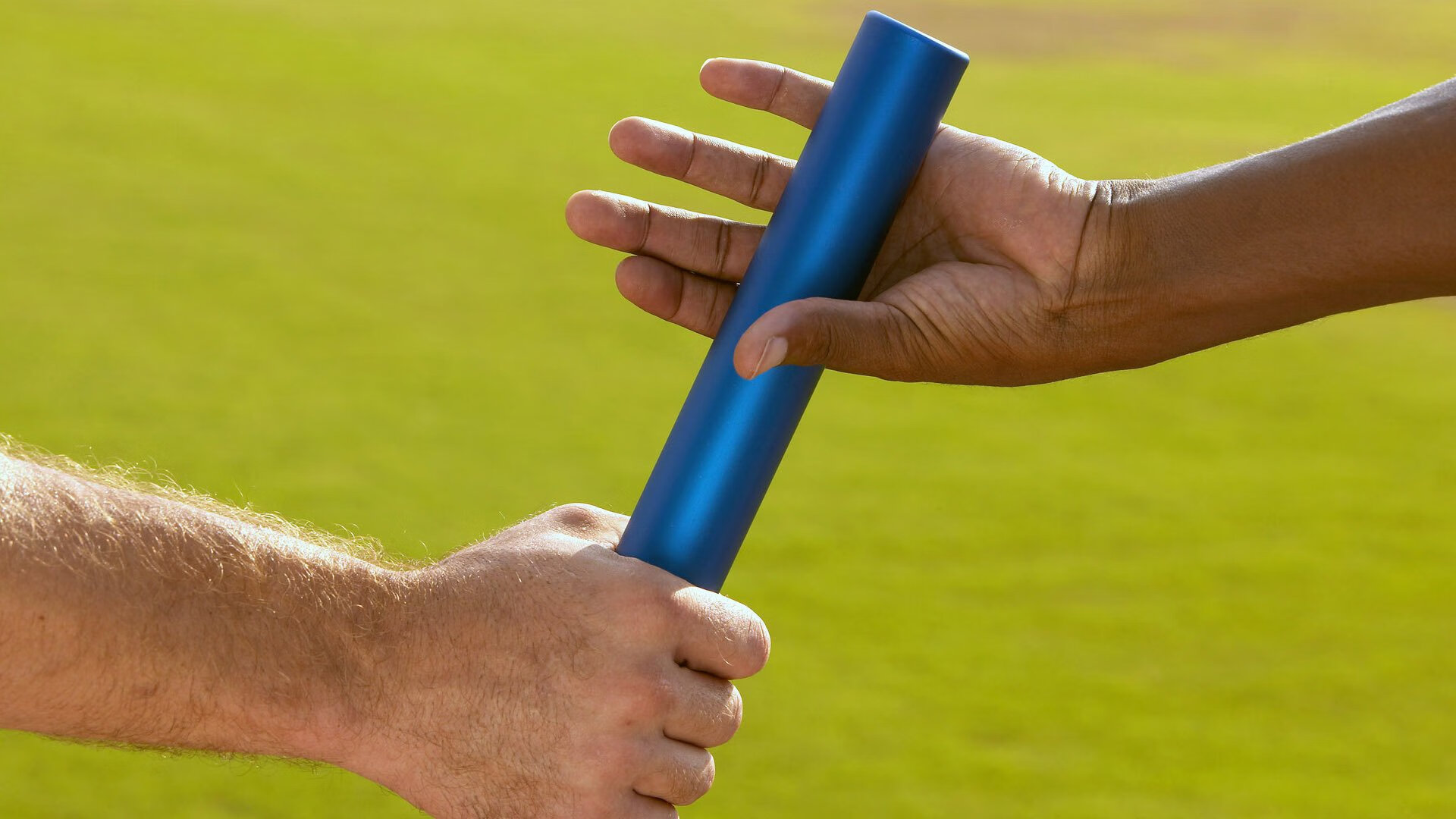 综合体育系女子运动嘉年华开幕 全女声阵容点燃赛场